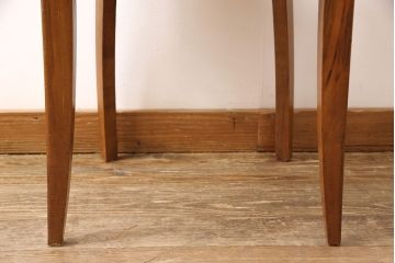イギリスアンティーク　バーチ材　シンプルなデザインが目を引くドレッサー+チェアセット(鏡台、ミラー、椅子)(R-053069)