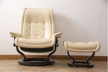 中古　超美品　EKORNES(エコーネス)　本革　ロイヤルシリーズ　オットマン付き　ストレスレスチェア(定価約46万円)(リクライニングチェア、アームチェア、椅子)(R-053070)