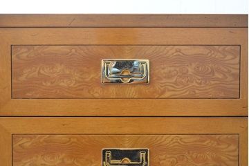 中古　美品　カリモク家具(karimoku)　domani(ドマーニ)　Morganton(モーガントン)　直線的でシンプルなデザインが目を引くサイドボード(定価約38万円)(ローボード、収納棚、引き出し、キャビネット)(R-053073)