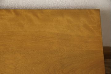 中古　北海道民芸家具　明るい木の色合いがナチュラルスタイルにぴったりなテレビボード(テレビ台、ローボード、収納棚)(R-053078)