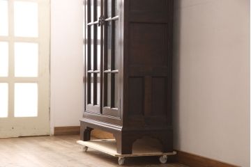 中古　美品　松本民芸家具　シックなインテリアと相性の良いC型書棚(ブックケース、本棚、本箱、飾り棚、収納棚、キャビネット)(定価約63万円)(R-053082)