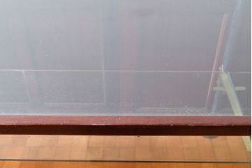 フランスアンティーク　マホガニー材　重厚感ある佇まいが目を引くガラスケース(ショーケース、カウンターテーブル、店舗什器)(R-053085)