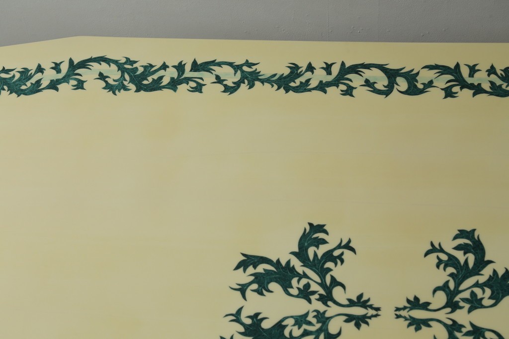 中古　フランス高級家具　八角形の天板が珍しい!お洒落なデザインが魅力の大型ダイニングテーブル　定価約130万円　(R-053090)