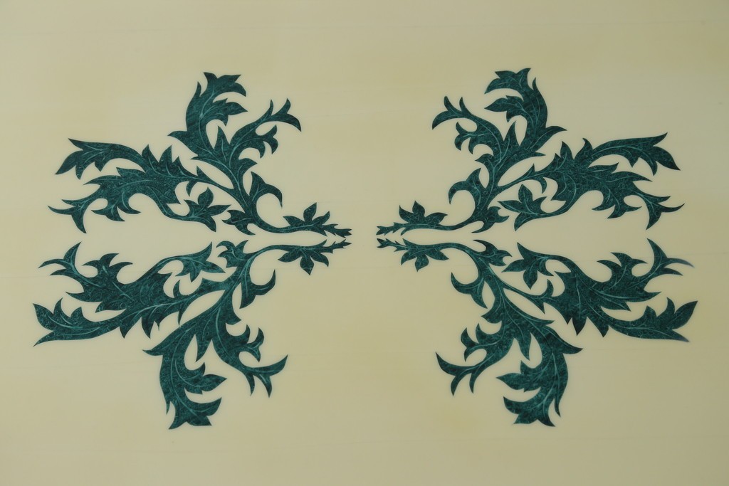 中古　フランス高級家具　八角形の天板が珍しい!お洒落なデザインが魅力の大型ダイニングテーブル　定価約130万円　(R-053090)