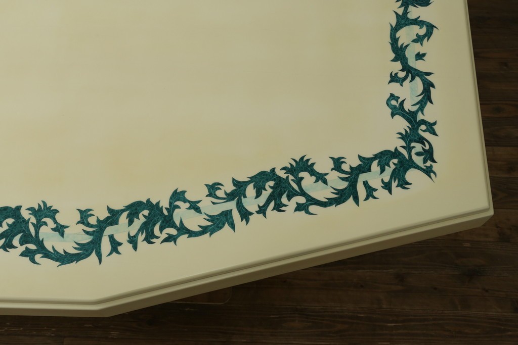 中古　フランス高級家具　八角形の天板が珍しい!お洒落なデザインが魅力の大型ダイニングテーブル　定価約130万円　(R-053090)