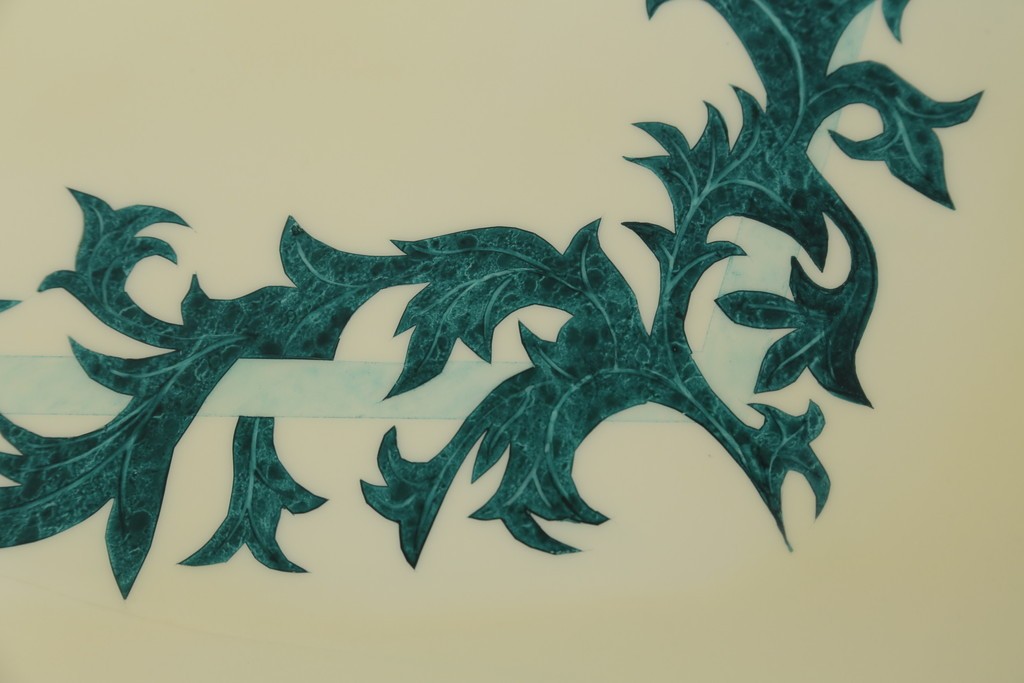 中古　フランス高級家具　八角形の天板が珍しい!お洒落なデザインが魅力の大型ダイニングテーブル　定価約130万円　(R-053090)