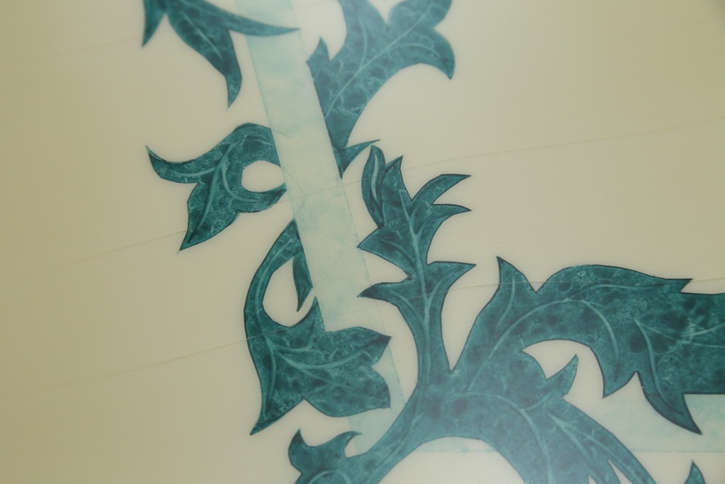 中古　フランス高級家具　八角形の天板が珍しい!お洒落なデザインが魅力の大型ダイニングテーブル　定価約130万円　(R-053090)