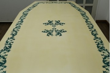 中古　フランス高級家具　八角形の天板が珍しい!お洒落なデザインが魅力の大型ダイニングテーブル　定価約130万円　(R-053090)