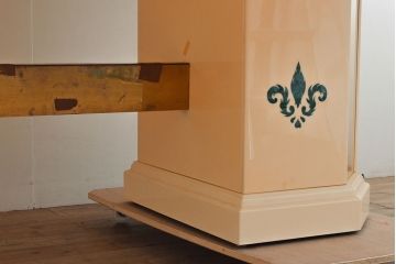 中古　フランス高級家具　八角形の天板が珍しい!お洒落なデザインが魅力の大型ダイニングテーブル(4人掛け、6人掛け、食卓)(定価約130万円)(R-053090)