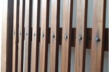 アンティーク建具　整然と並ぶ格子の美しさが魅力的な格子戸1枚(引き戸、建具)(R-053097)