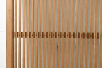 アンティーク建具　整然と並ぶ格子が和の風情を漂わせる格子戸1枚(引き戸、建具)(R-053098)