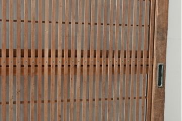 アンティーク建具　情緒溢れる和の空間づくりにおすすめな裏障子付き格子戸1枚(引き戸、建具)(R-053099)