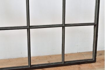 フランスアンティーク　鋳物　レア品!小窓が付いた珍しいデザインが魅力の格子(格子窓、明り取り、明かり取り、建具、ディスプレイ)(R-053119)