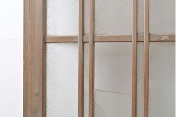アンティーク建具　ダイヤガラス　枡格子に施された凝った意匠がアクセントになるガラス戸1枚(引き戸、建具)(R-053120)