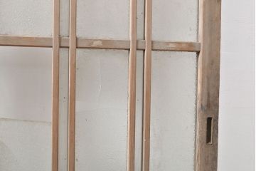 アンティーク建具　ダイヤガラス　枡格子に施された凝った意匠がアクセントになるガラス戸1枚(引き戸、建具)(R-053120)