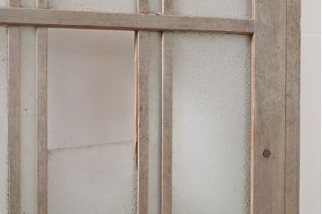 アンティーク建具　ダイヤガラス　枡格子に施された凝った意匠がアクセントになるガラス戸1枚(引き戸、建具)(R-053120)
