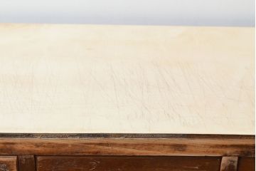 和製アンティーク　前面ナラ材　48杯　ネームプレート付き　収納力抜群!レトロな佇まいが魅力的なチェスト(引き出し、サイドボード)(R-053125)