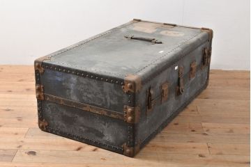 和製アンティーク　レトロな雰囲気のディスプレイとしてもおすすめな船トランク(R-053130)