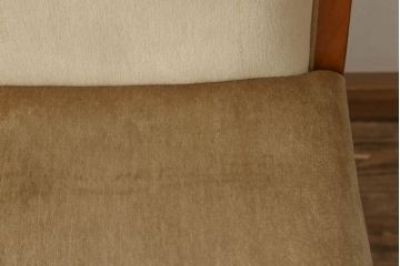 中古　美品　横浜クラシック家具　ダニエル(daniel)　A-543　クラシカルな佇まいが目を引くLDサイドチェア2脚セット(ダイニングチェア、椅子)(定価2脚で約41万円)(R-053136)