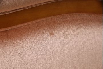 中古　美品　横浜クラシック家具　ダニエル(daniel)　A-543　クラシカルな佇まいが目を引くLDサイドチェア2脚セット(ダイニングチェア、椅子)(定価2脚で約41万円)(R-053137)