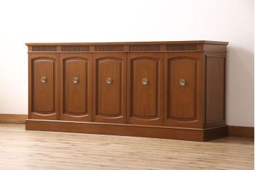 中古　美品　DREXEL HERITAGE(ドレクセルヘリテイジ)　Triune(トライユン)　優雅な佇まいが魅力のクリデンザキャビネット(クレデンザ、サイドボード、リビングボード)(定価約66万円)(R-053139)