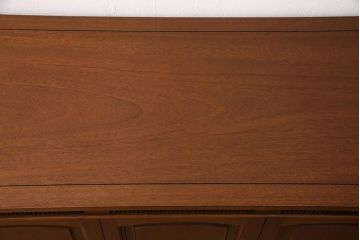 中古　美品　DREXEL HERITAGE(ドレクセルヘリテイジ)　Triune(トライユン)　優雅な佇まいが魅力のクリデンザキャビネット(クレデンザ、サイドボード、リビングボード)(定価約66万円)(R-053139)