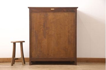中古　松本民芸家具　落ち着いた佇まいが魅力的なC型下駄箱(収納棚)(定価約23万5千円)(R-053141)