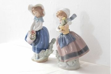 リヤドロ(LLADRO)　甘い花の香り　リンダ　春が来た　2点セット(フィギュリン)(R-053147)