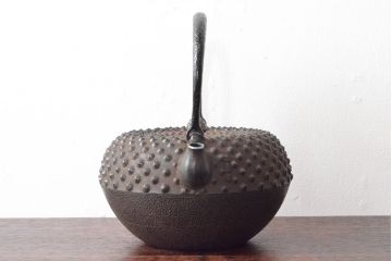 大正〜昭和初期　南部保寿堂　あられ　銀口霰鉄瓶　共箱(茶道具)(R-053148)