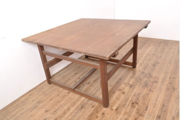 和製アンティーク　シンプルなつくりで取り入れやすい正方形の作業台(ダイニングテーブル)(R-053167)