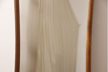 北欧ビンテージ　シンプルなデザインで取り入れやすいウォールミラー(壁掛け鏡、姿見、ヴィンテージ)(R-053173)