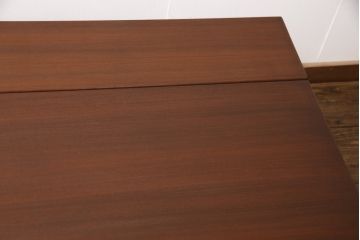 デンマークビンテージ　チーク材　機能的なデザインとつくりが魅力的なエレベーターテーブル(ダイニングテーブル、エクステンションテーブル、作業台、ヴィンテージ)(R-053182)