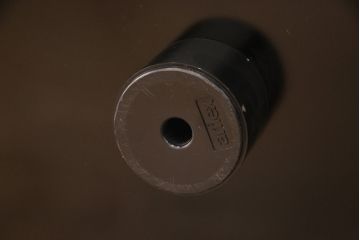 中古　美品　arflex(アルフレックス)　BENGODI(ベンゴディ)　本革　贅沢kなくつろぎの空間を演出する3人掛けレザーソファ(3Pソファ)(定価約230万円)(R-053184)