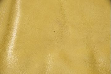中古　GUCCI(グッチ)　Formitalia(フォルミタリア)　本革　目を惹く存在感で上質な空間づくりを叶えるレザーソファ(三人掛け、アームソファ)(定価約190万円)(R-053185)