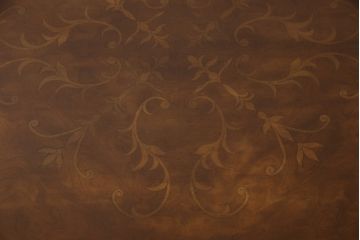 中古　イタリア家具　ス・ミズーラ(SU MISURA)　Brianza(ブリアンツァ)　脚の彫刻が目を惹くクラシカルな佇まいのダイニングテーブル(4人掛け、6人掛け)(R-053189)