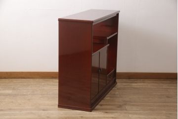 中古　美品　高級品　香川漆器　伝統工芸士 西岡寛治作　総漆塗り　滑らかで品のある漆塗りが美しい飾り棚(定価約70万円)(茶棚、茶箪笥、収納棚)(R-053197)