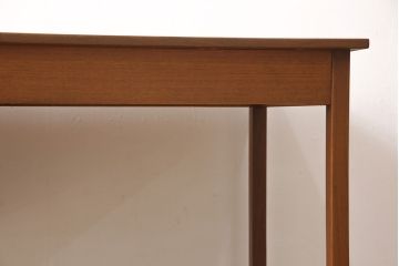 デンマークビンテージ　チーク材　シンプルさの中にも機能美が感じられるデスク(片袖机、在宅ワーク、在宅用ワークデスク、ヴィンテージ)(R-053198)