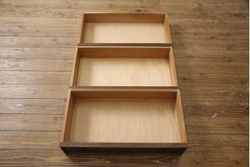 和製ビンテージ　永田良介商店　凝った取っ手のつくりなどデザインのよさが目を引くチェスト(定価約50万円)(引き出し、衣装箪笥、洋服タンス、ヴィンテージ)(R-053200)