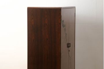 中古　国産　工芸家具　ケヤキ材　蒔絵　朱塗りが美しい和箪笥(総桐箪笥、桐たんす、着物箪笥、引き出し)(定価約120万円)(R-053207)