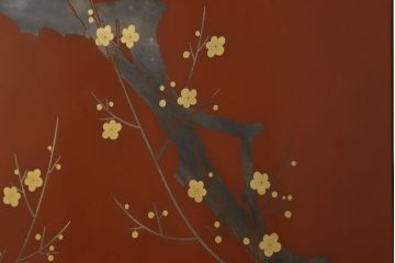 中古　国産　工芸家具　ケヤキ材　蒔絵　朱塗りが美しい和箪笥(総桐箪笥、桐たんす、着物箪笥、引き出し)(定価約120万円)(R-053207)