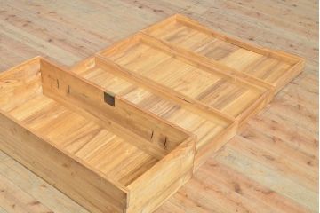 和製アンティーク　シンプルなデザインの中に上質なつくりの良さが感じられる総桐箪笥(桐たんす、時代箪笥、和箪笥、衣装箪笥)(R-053215)