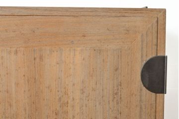 和製アンティーク　シンプルなデザインの中に上質なつくりの良さが感じられる総桐箪笥(桐たんす、時代箪笥、和箪笥、衣装箪笥)(R-053215)