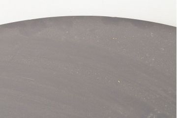 中古　店舗什器におすすめ!高級感の漂うアパレル展示台(飾り棚、陳列棚、ラウンドテーブル)(R-053224)