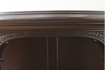 中古　店舗什器におすすめ!高級感の漂うアパレル展示台(飾り棚、陳列棚、ラウンドテーブル)(R-053224)