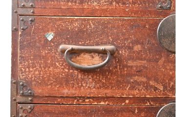和製アンティーク　歴史を刻んだ深い味わいが感じられる時代箪笥(チェスト、和たんす、整理箪笥、収納箪笥、チェスト、引き出し)(R-053225)