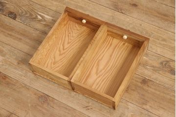 中古　屋久杉無垢材　細かい年輪と複雑な木目を楽しめる関西火鉢(長火鉢、囲炉裏、ローテーブル、木製火鉢)(定価約55万円)(R-053230)