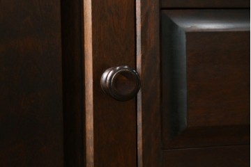 中古　北海道民芸家具　落ち着いた空間づくりにおすすめのサイドボード　(R-053243)