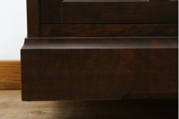 中古　北海道民芸家具　落ち着いた空間づくりにおすすめのサイドボード　(R-053243)