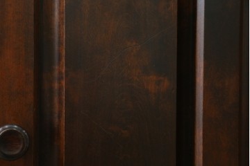 中古　北海道民芸家具　落ち着いた空間づくりにおすすめのサイドボード　(R-053243)