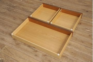 中古美品　DREXEL HERITAGE(ドレクセルヘリテイジ)　Cameo Classics(キャメオクラシックス)　ワンランク上の気品漂う雰囲気を演出するクリデンザ(クレデンザ、サイドボード、収納棚、キャビネット)(定価約115万円)(R-053268)